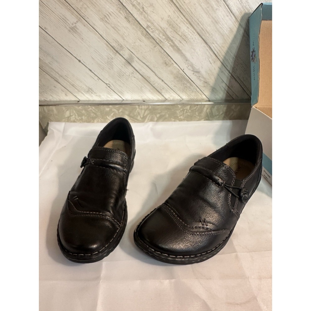 Michel M Women's Black Faux Leather Dress Shoes Size 9.5 WITH BOX